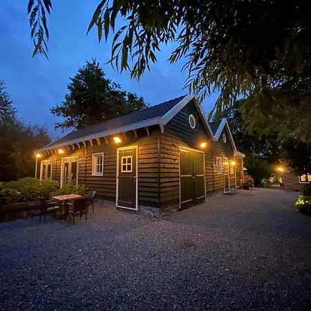 Flora'S B&B-2